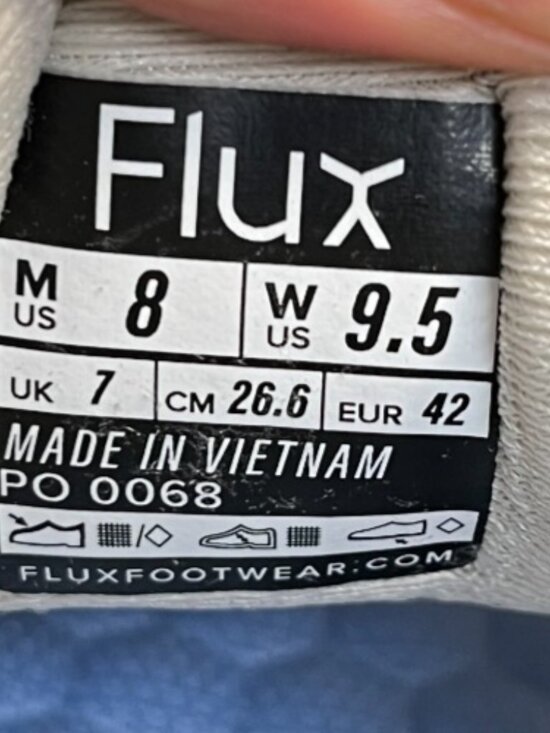 Flux Footwear Adapt Graphene XT White Gum Mens Size 8 Athletic Shoes Sneakers